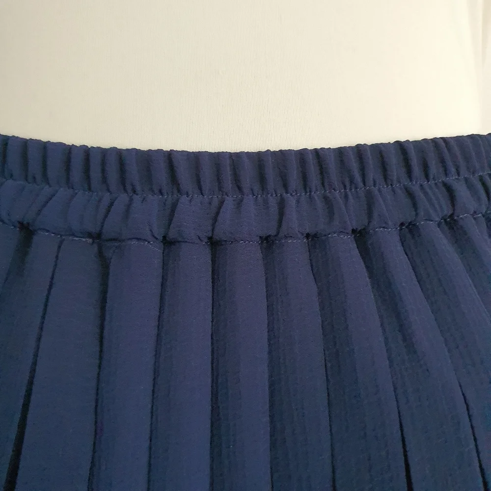 Uniqlo Blue Pleated Midi Skirt Size 10 - Picture 6 of 7